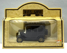 Load image into Gallery viewer, 1920 Ford Model T Car 1/44 Made in England