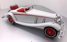 Load image into Gallery viewer, 1938 Mercedes Benz 540K 1/45