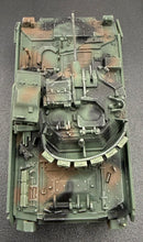 Load image into Gallery viewer, M2A2 ODS Bradley,  1/72 By Dragon