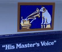 Load image into Gallery viewer, 1919 Walker Elektro-Lieferwagen,  1/43 &quot;His Masters Voice&quot;