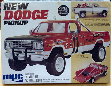 1977 Dodge Pickup Cycle Included 1/25 scale Suzuki 250