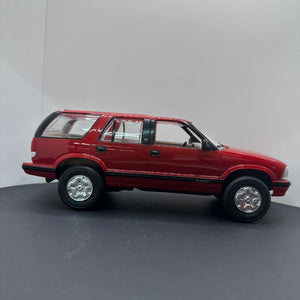 1995 Chevy Blazer Apple Red 1/24