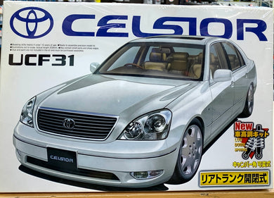 2000 Toyota UCF31 Celsior 4 Dr. 1/24