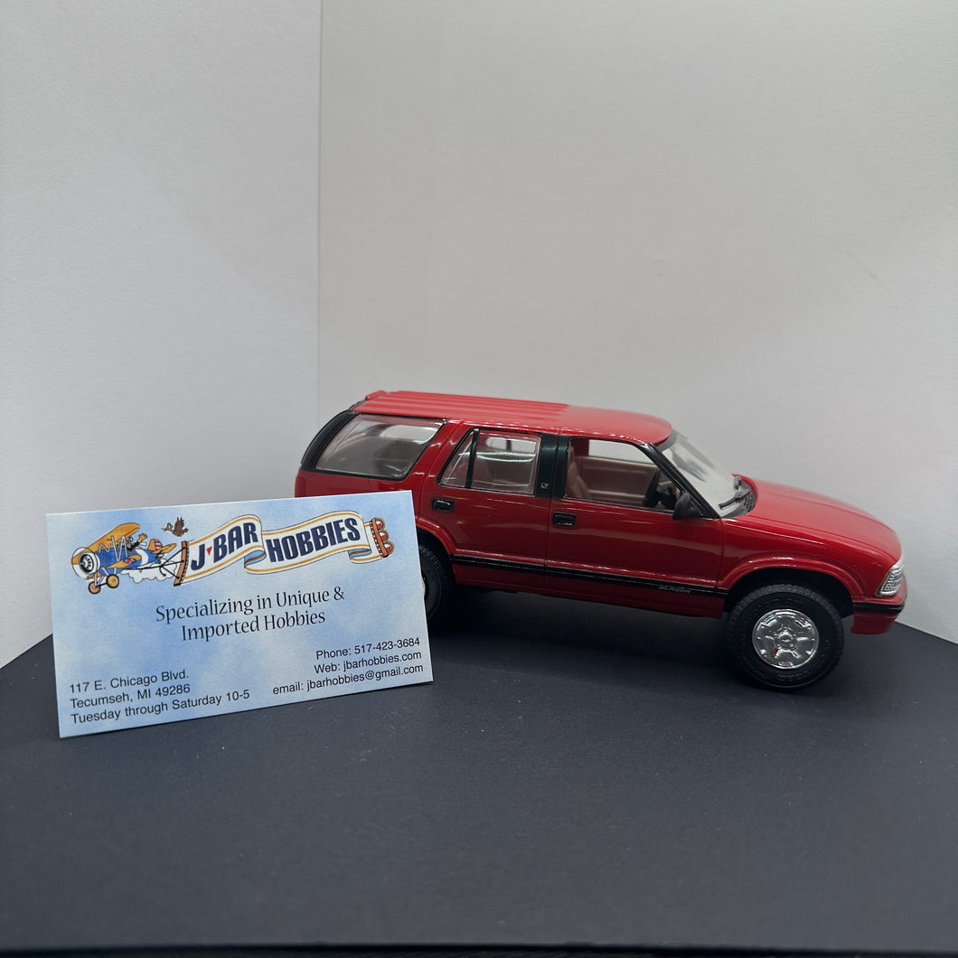 1995 Chevy Blazer Apple Red 1/24