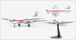 Douglas DC-4 1/200 Diecast Qantas, VH-EBL "Hong Kong Trader", 1949