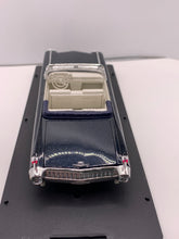 Load image into Gallery viewer, 1959 CADILLAC CONVERTIBLE BLUE 1/43