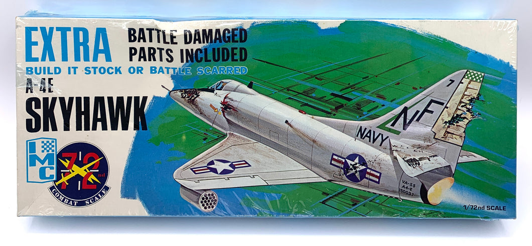 A-4E SKYHAWK 1/72 1969 ISSUE EXTRA BATTLE DAMAGED PARTS INCLUDED