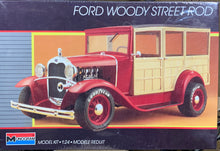 Load image into Gallery viewer, Ford Woody Station Wagon 1/25 1987 ISSUE