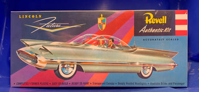 Lincoln Futura, 1/25  1995 Issue