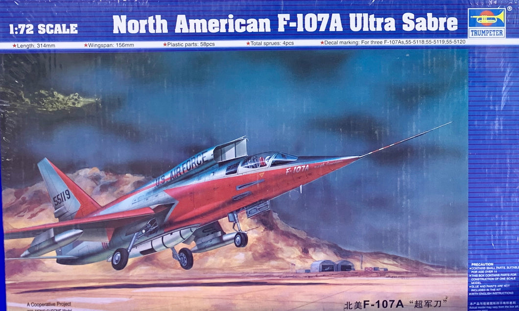 North American F-107A Ultra Sabre  1/72 Scale 2002 Issue