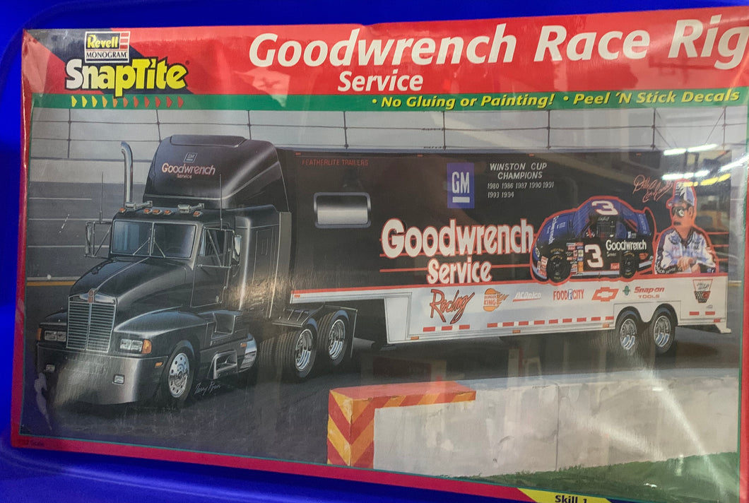 Dale Earnhardt's Goodwrench Race Rig Service 1/32