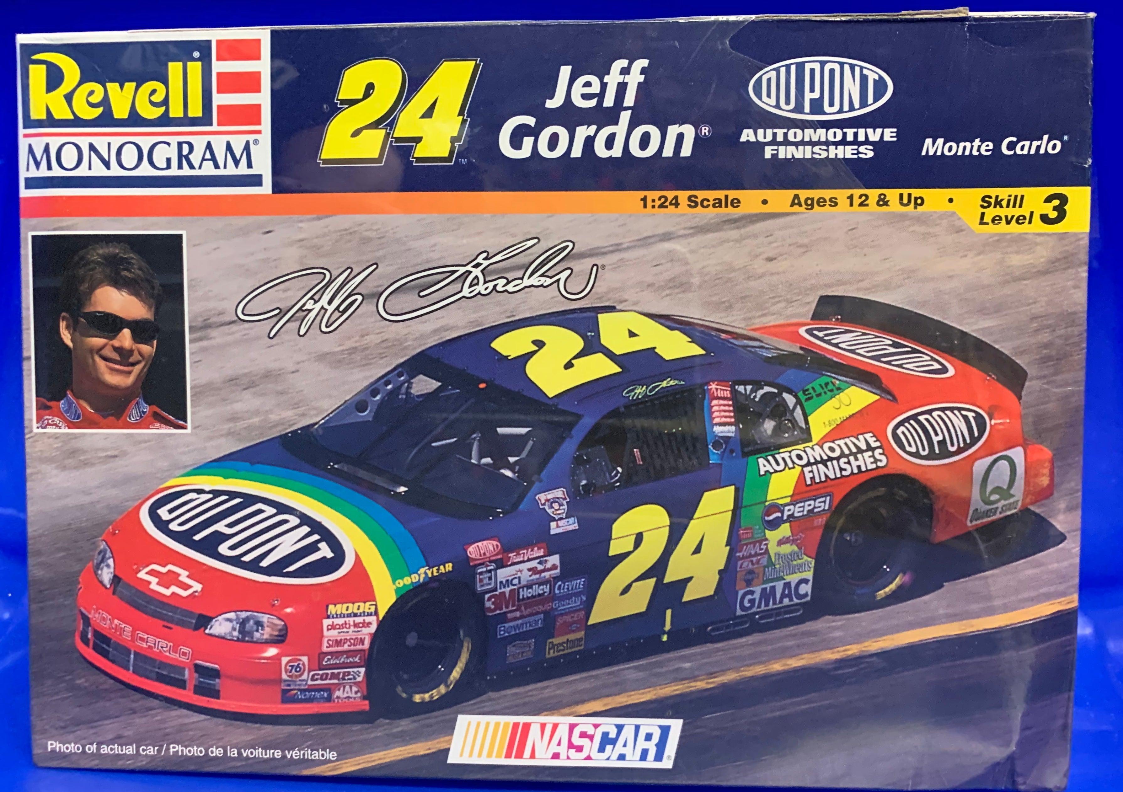 Revell Monogram Jeff Gordon 24 新品、未開封品、 Model Kit Revell Monogram 24 Dupont Jeff Gordon - Monte
