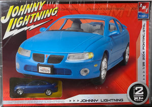 Johnny Lightning 2004 Pontiac GTO 1/25  2006 Issue