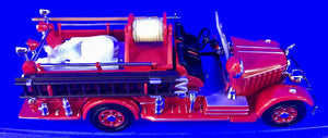 Mack AB 1935 Fire Engine  1/43 Scale