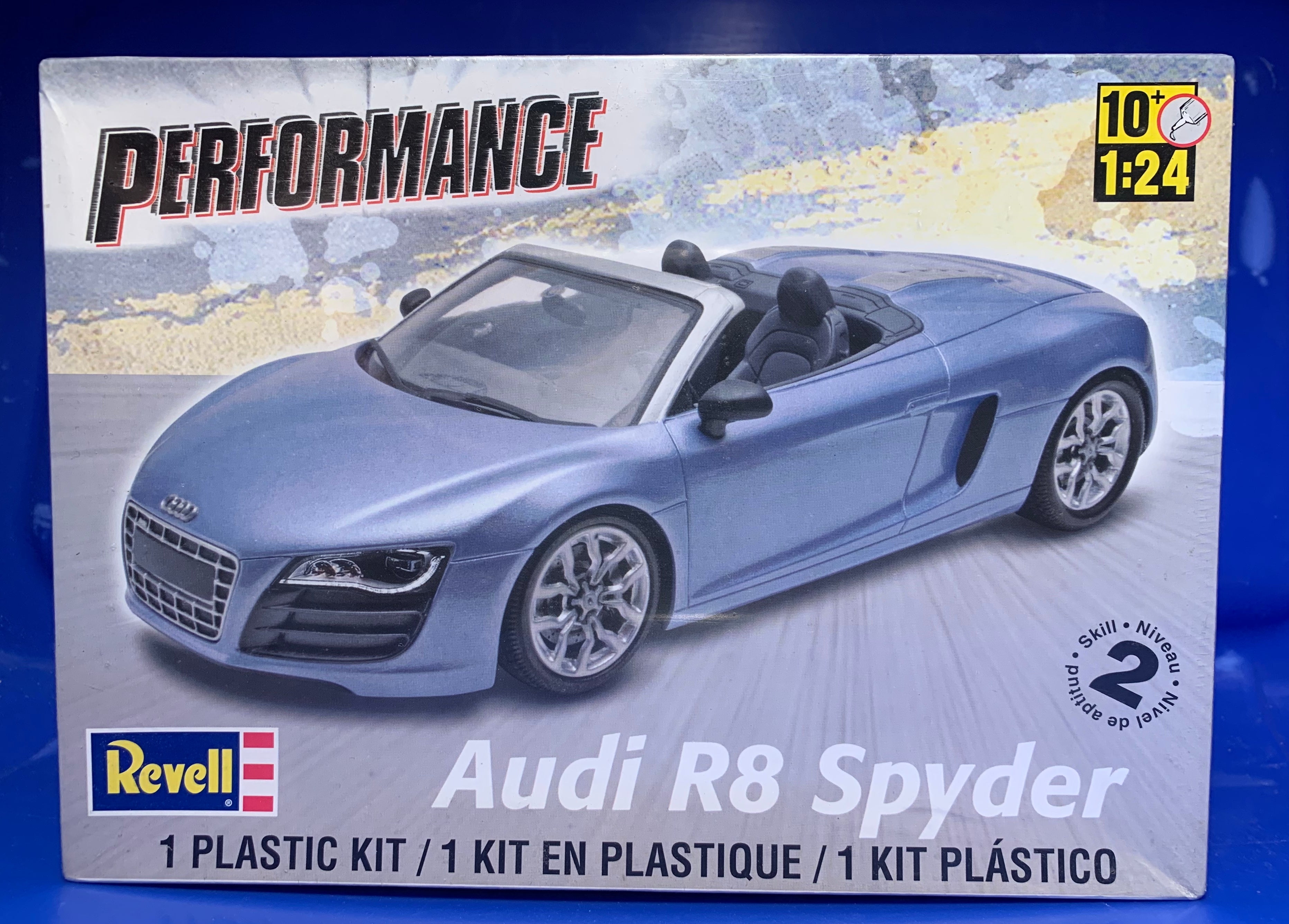 Audi R8 Spyder 1/24 2012 Issue – J-BarHobbies