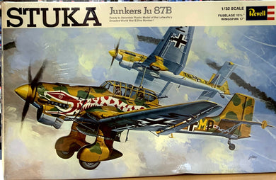 Junkers Ju 87B Stuka 1/32 Initial release from 1969
