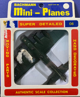 Bachmann Mini Planes, #06 B-17 Flying Fortress 1/250 1970's issue