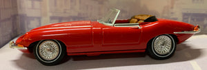 Dinky Item DY-18 1968 Jaguar E Type MK 1-1/2  RED 1/43