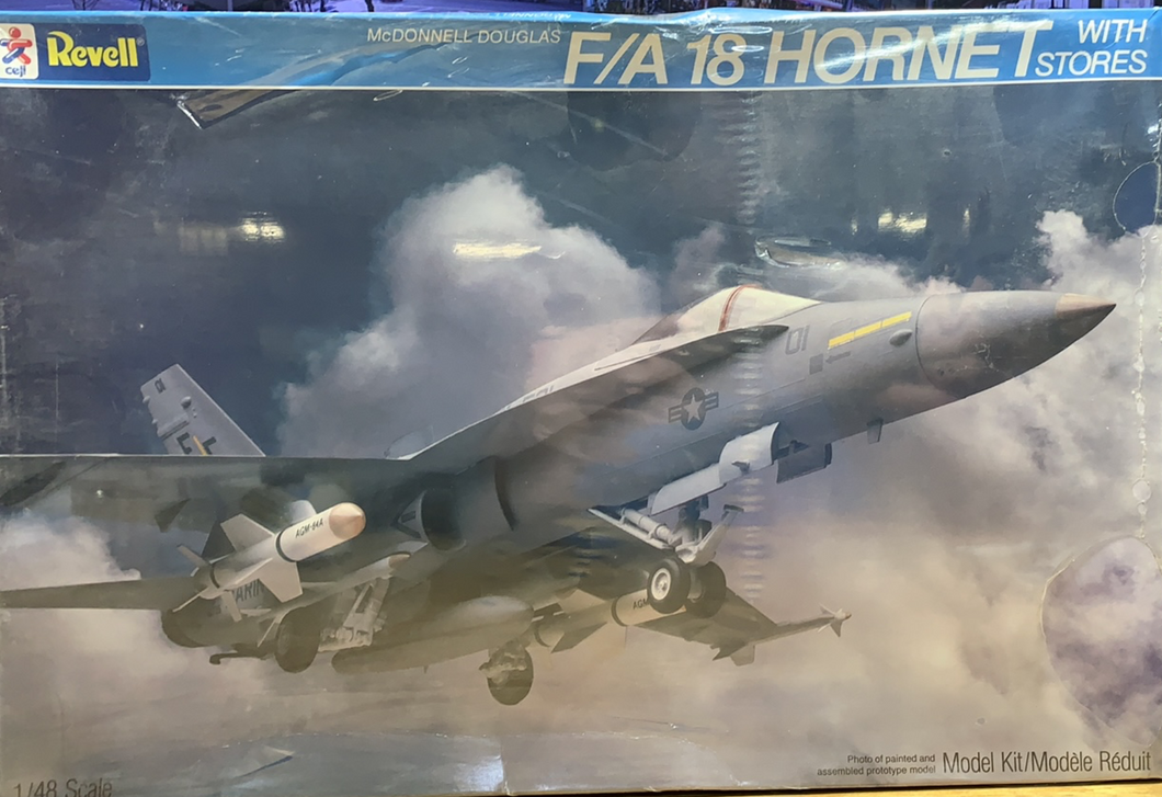 McDonnell Douglas FA18 Hornet 1:48