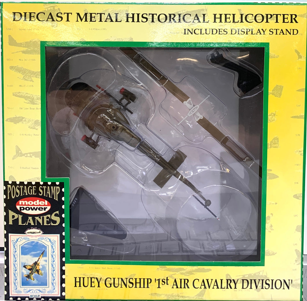 Huey Gunship 1st Air Cavalry 1/100