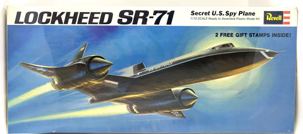 Lockheed SR-71 Secret U.S. Spy Plane 1/72  1967 ISSUE
