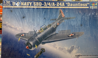 SBD-3/4/A-24A Dauntless 1/32