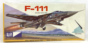 F-111 Movable Swing Wing  1/72  1968 ISSUE