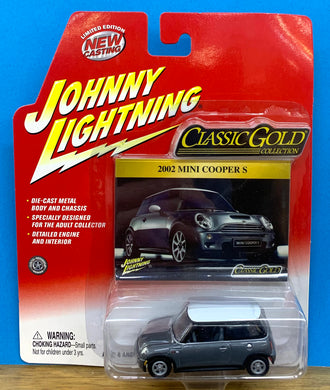 2002 Mini Cooper S -Johnny Lightning Classic Gold Collection