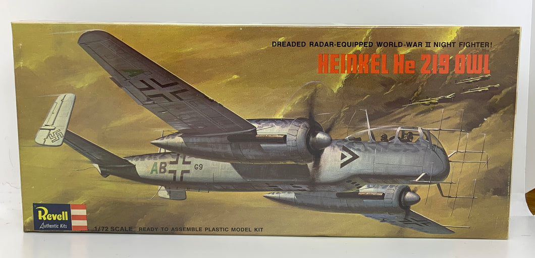 Dreaded Radar-Equipped World War II Night Fighter! Heinkel He 219 Owl 1/72 1966 ISSUE