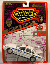 Load image into Gallery viewer, Ontario Provincial Police, 1/43 FORD CROWN VICTORIA