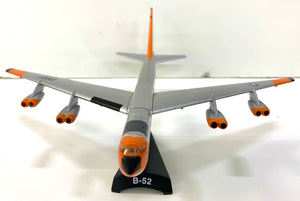 Boeing B-52 Stratofortress 1/300. NASA, X-15 Mothership