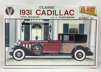 1931 Cadillac Town Brougham body by Fleetwood 1/25