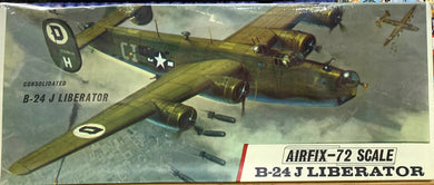Consolidated B-24 J Liberator  1/72 1963 ISSUE