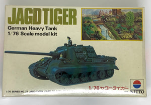 Jagdtiger German Heavy Tank 1/76