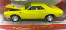 Load image into Gallery viewer, 1970 Dodge Challenger R/T 1/64 Yellow