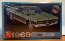 Load image into Gallery viewer, 1969 Ford Galaxy XL 500 hardtop (3 &#39;n 1) Stock, Street or Drag (1/25) 1968 Release