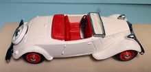 Load image into Gallery viewer, 1938 CITROEN TRACTION AV CABRIOLET 1/43