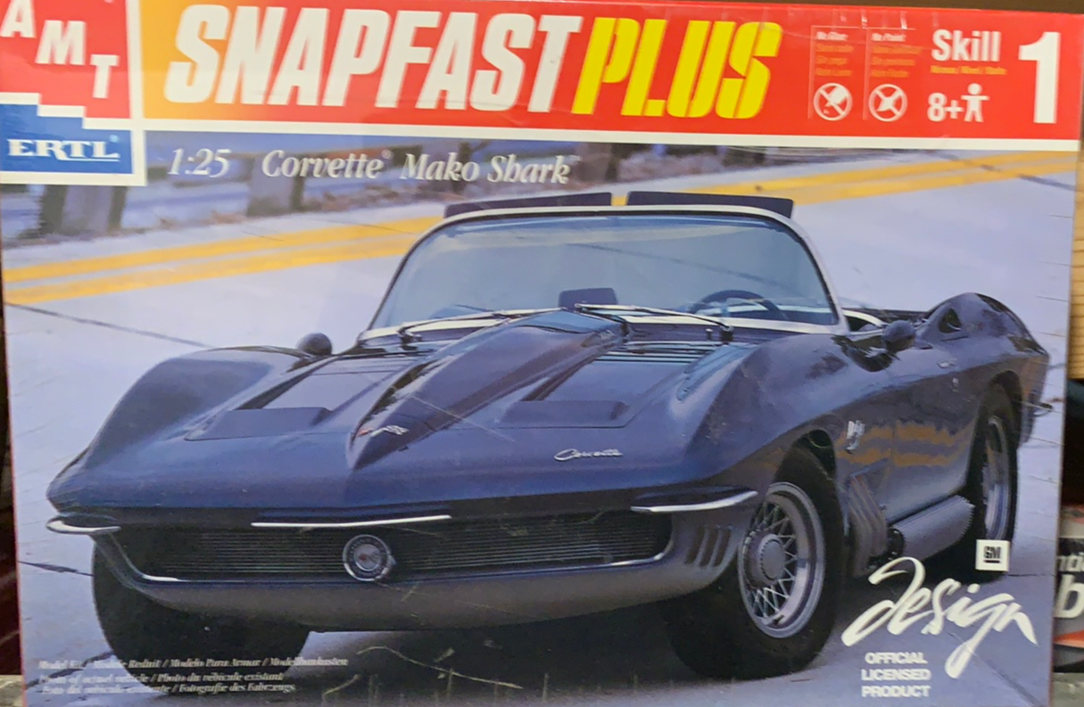 Maquette Chevrolet Corvette Mako Shark 1/25 AMT-ERTL – À Monter Soi-même