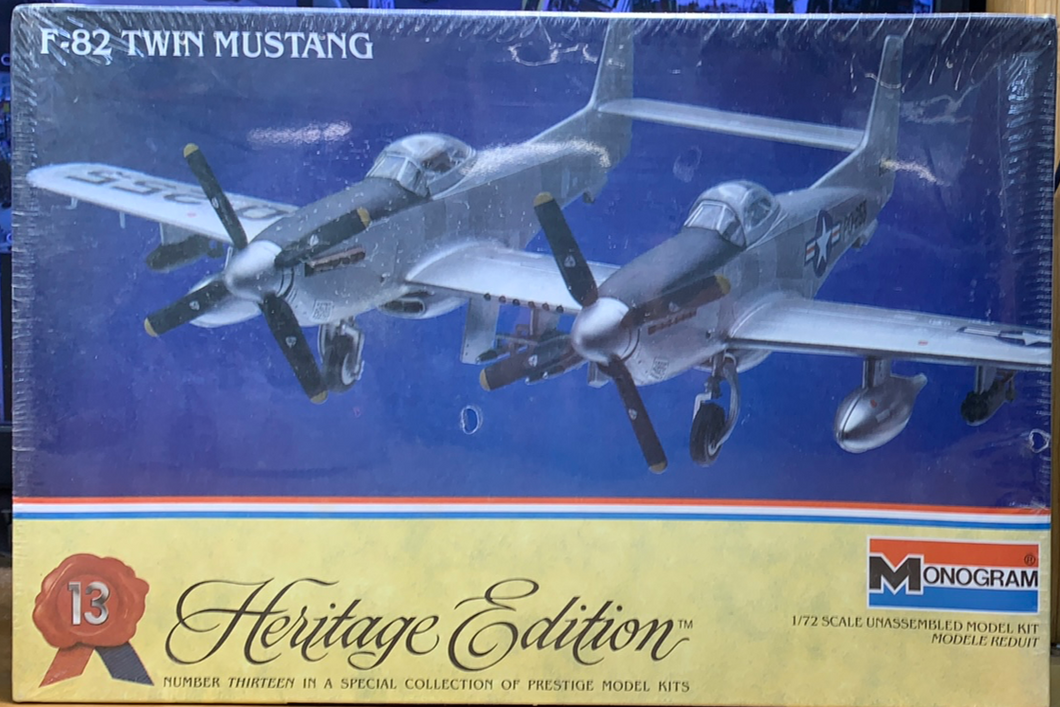 North American F82 Twin Mustang 1/72 1984 ISSUE